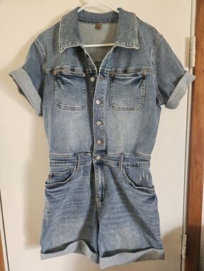 Judy Blue Denim Romper NEW XL Medium Blue Button Front Distressed Short
